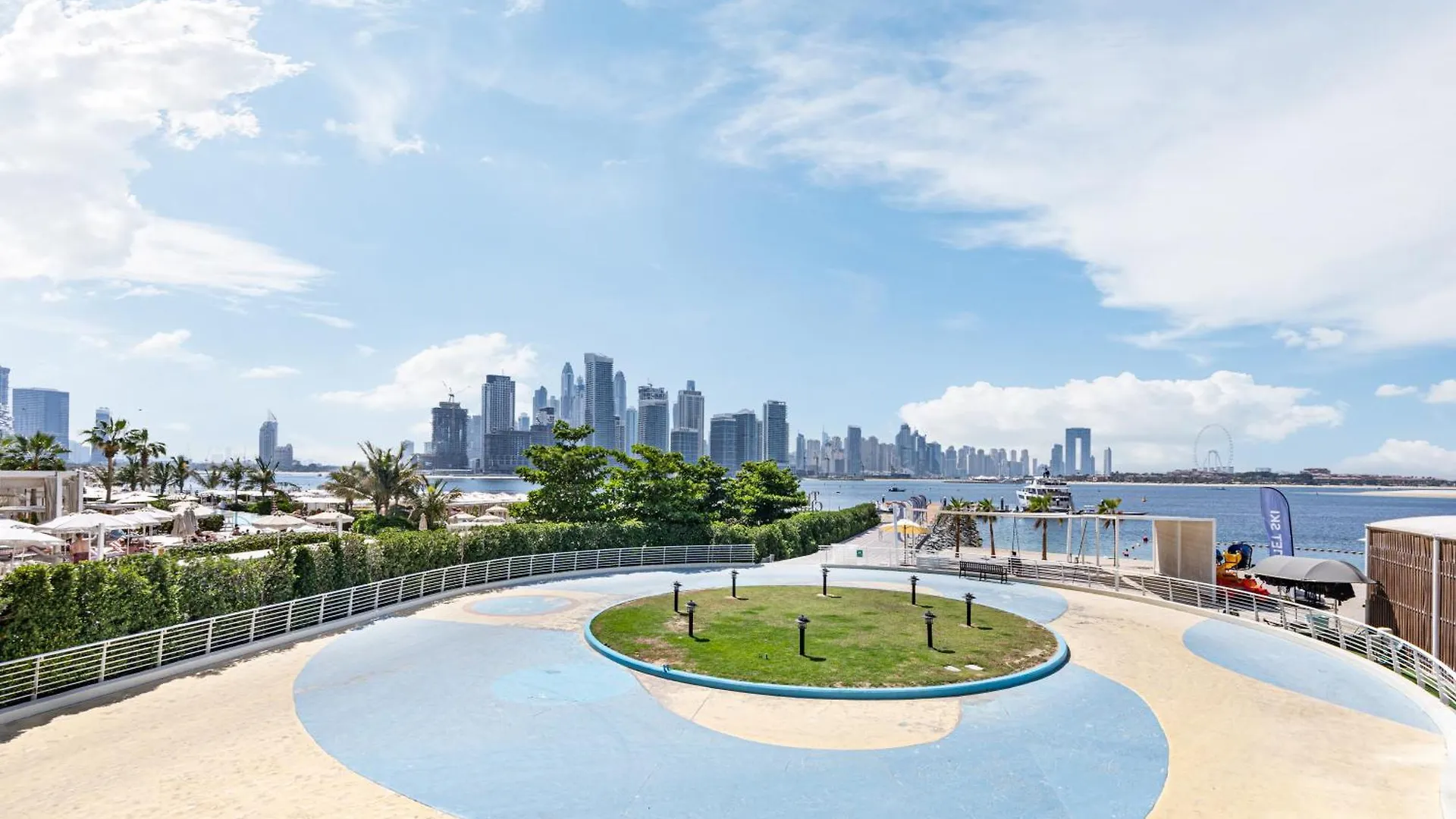 Palm Home Next To Nakheel Mall With Private Beach Dubai Apartment