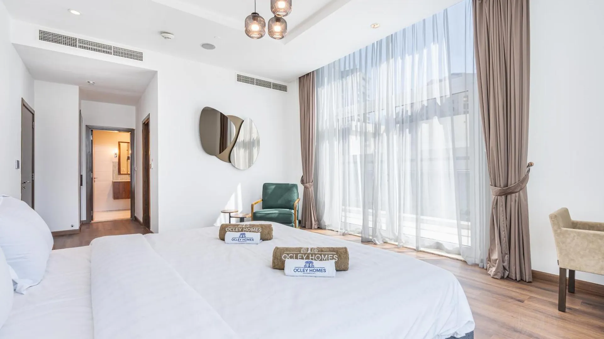 Palm Home Next To Nakheel Mall With Private Beach Dubai Apartment